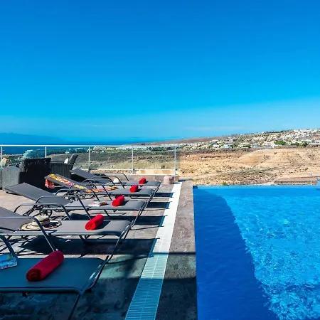 Infinity Caleta Ocean View Heated Pool
