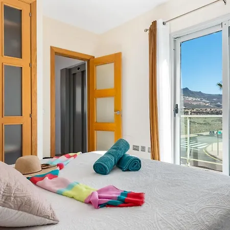 Infinity Caleta Ocean View Heated Pool Villa Costa Adeje (Tenerife)