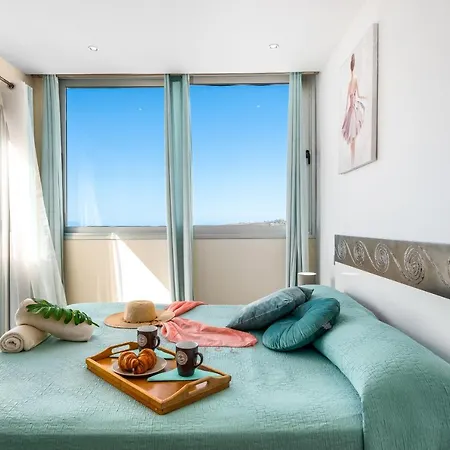 Villa Infinity Caleta Ocean View Heated Pool *